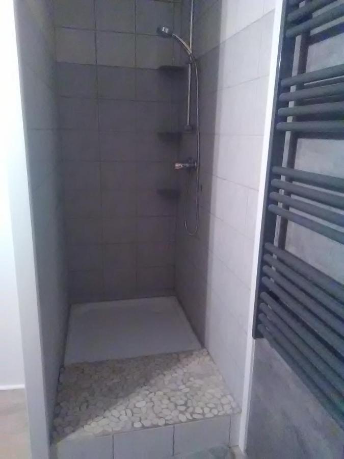 1 Passage Du Chateau *